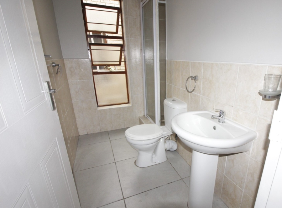 2 Bedroom Property for Sale in Wavecrest Eastern Cape